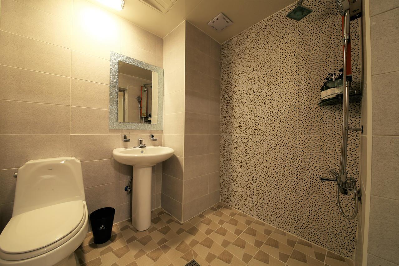 The 7 Hotel Pohang Exterior foto